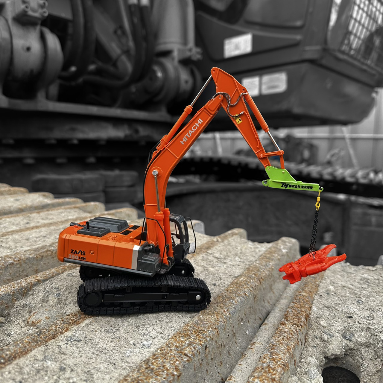 1/50SCALE 東京熔接仕様ZX350LCH